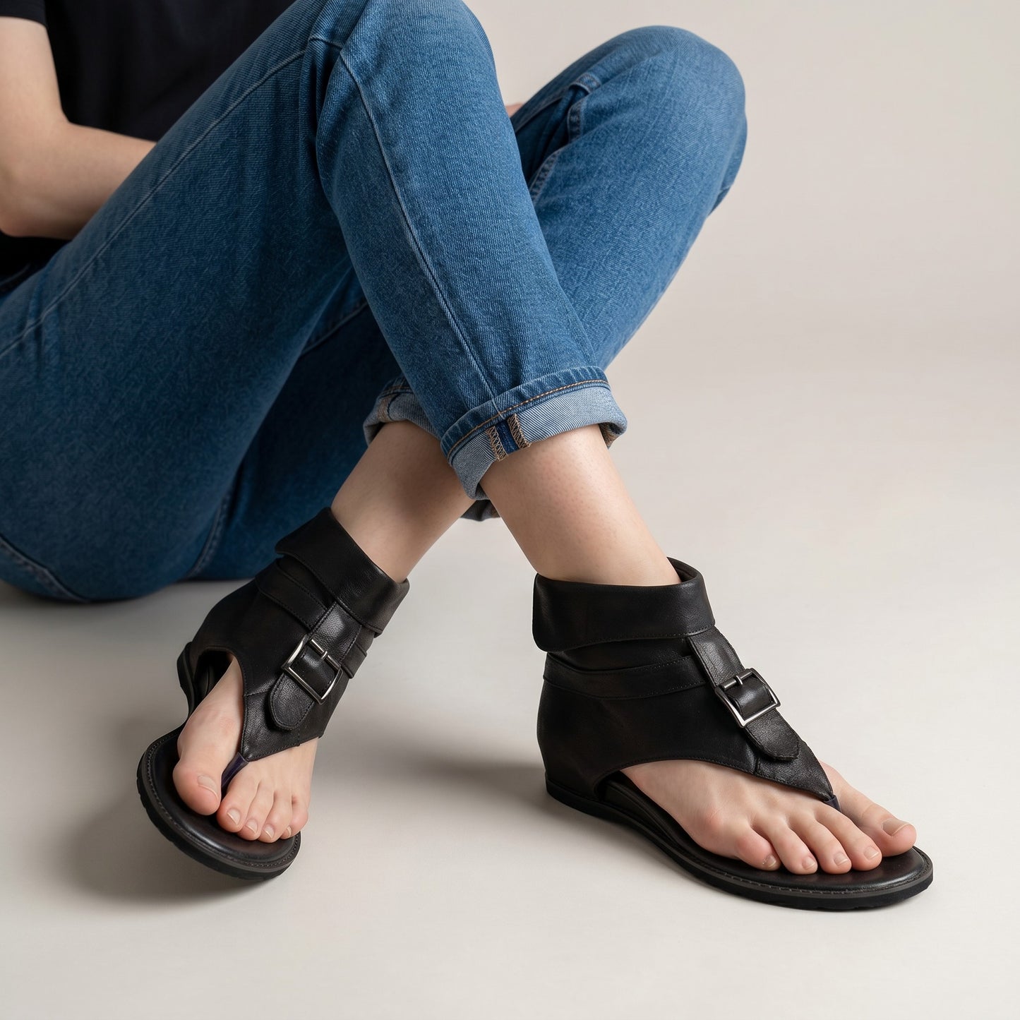 Bota corta Sandalia con correa delante