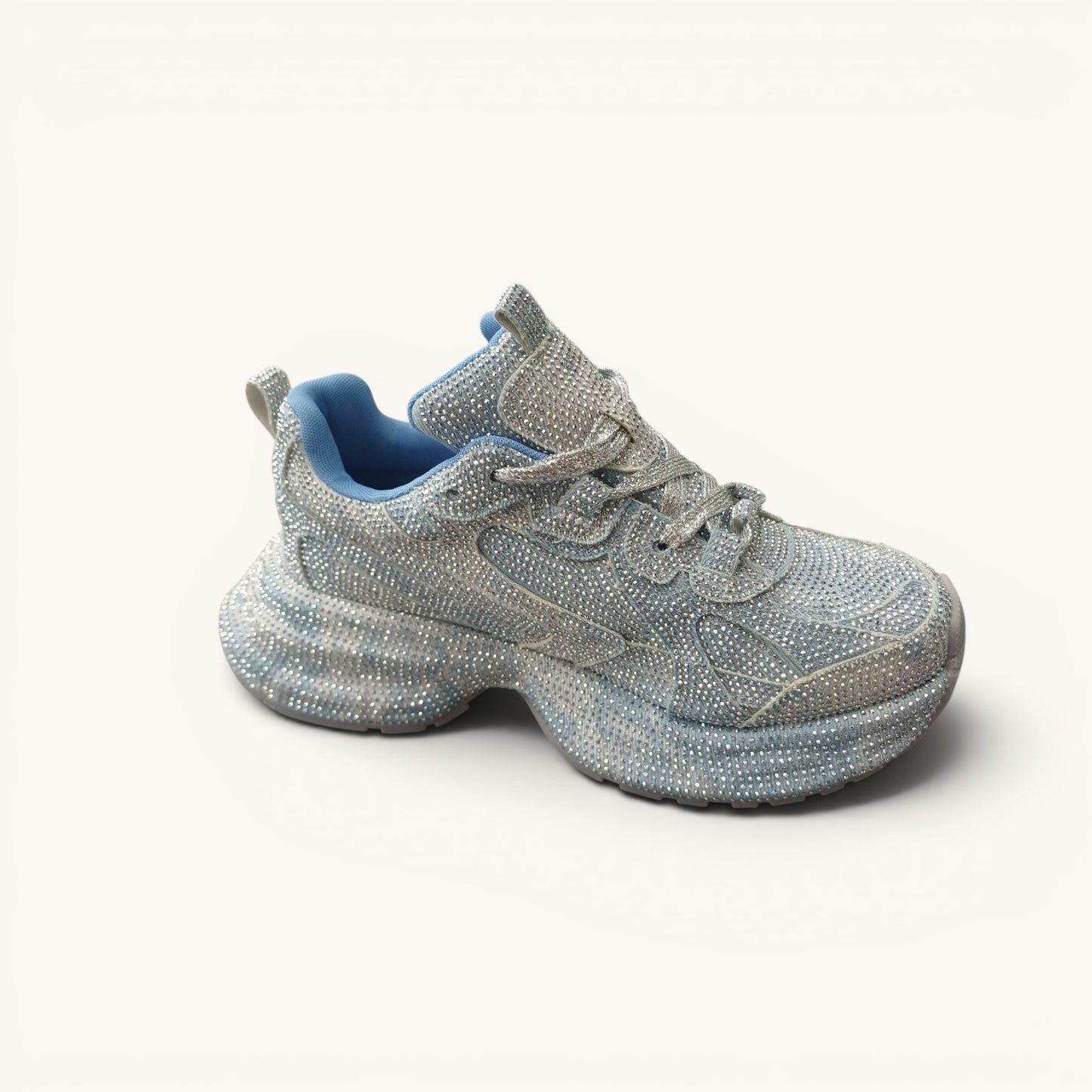 Zapatilla con Brillo Plataforma (Cod. 3588)