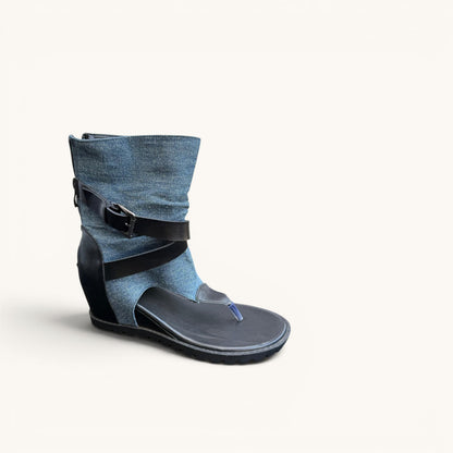 Bota Sandalia medio alto con correa